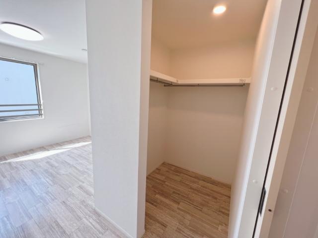 ＤｉｓＮｅｒｄ203号室 ウォークインクローゼット