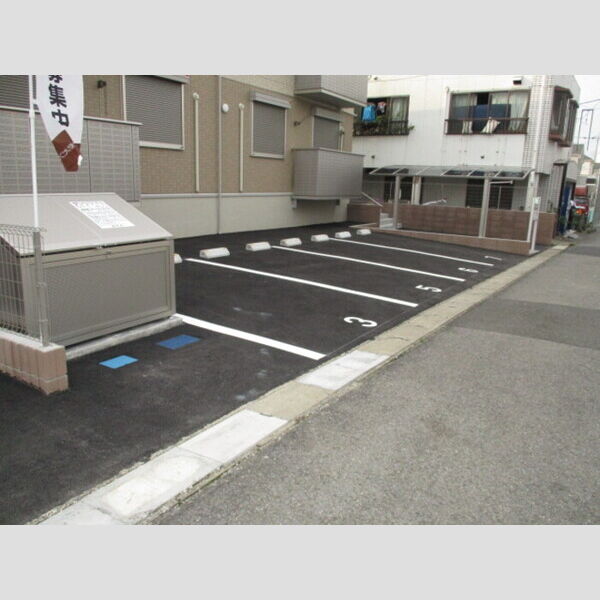 エスペランサⅡ 駐車場