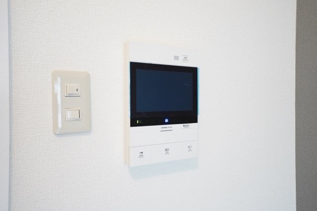 横浜平沼ダイカンプラザ三号館4階 モニター付オートロック