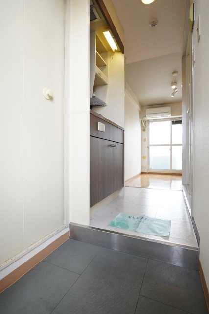 スカイコート下高井戸 玄関