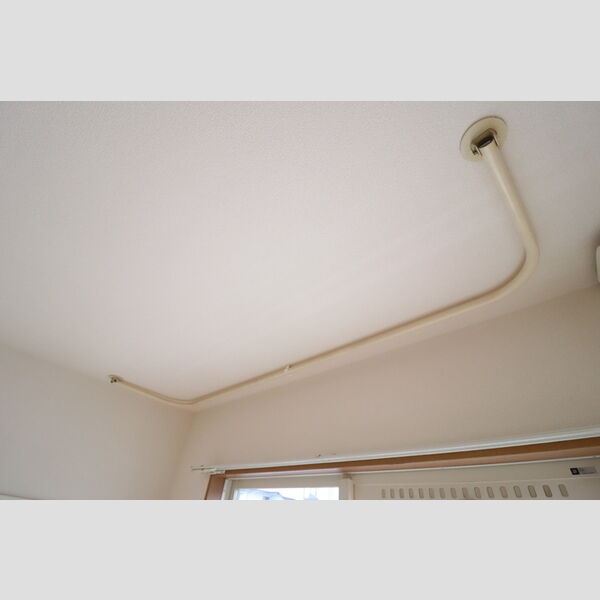 パセオおゆみ野102号室 室内物干し