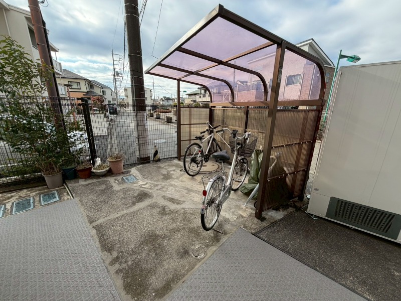 レジデンス府中是政1階 部屋その他