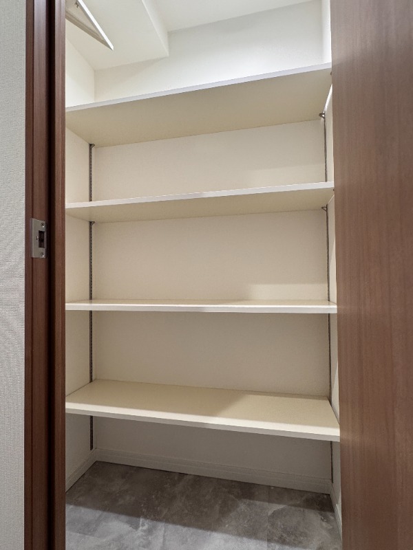 THE PALMS MUSE 新江古田1階 収納