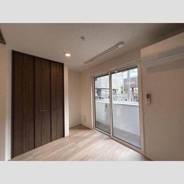 セレスティア南花畑Ⅲ106号室 洋室