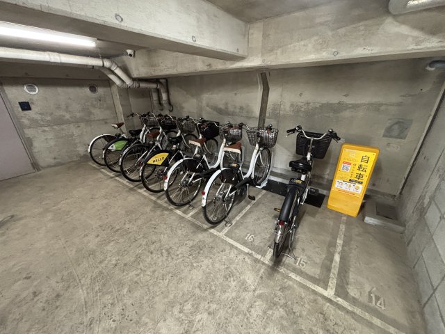 厚木・Kマンション206号室 レンタルサイクルあり