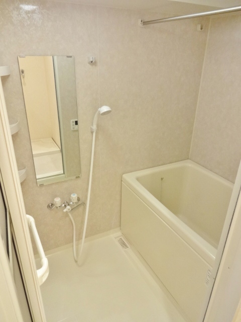 エルフレア三鷹0504号室 お風呂