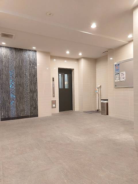 ガーラ・グランディ品川5階 エントランス