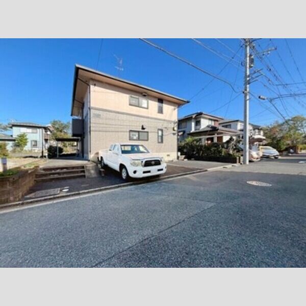 ハイカムールおゆみ野 駐車場