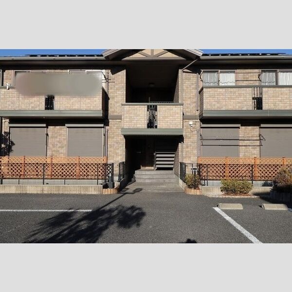 リビングタウン上野台　B エントランス