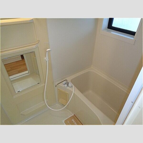 第6小野ハイツ201号室 浴室