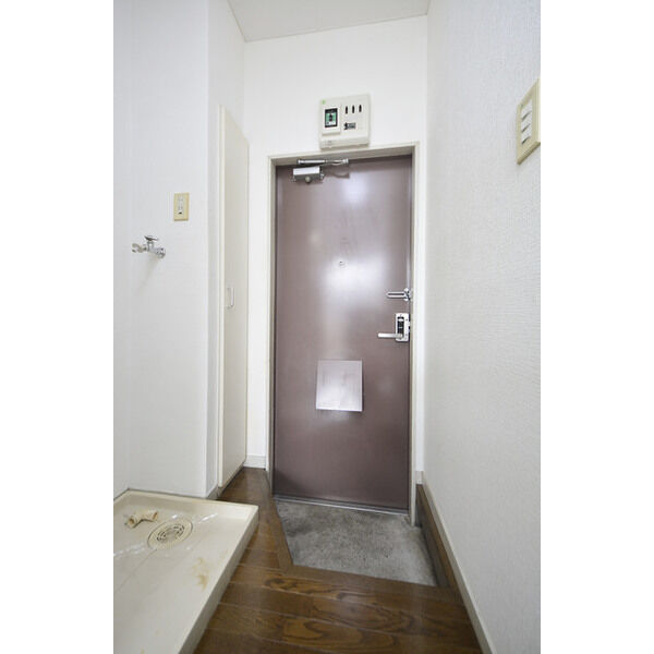 シャルマン　ノン0101号室 玄関