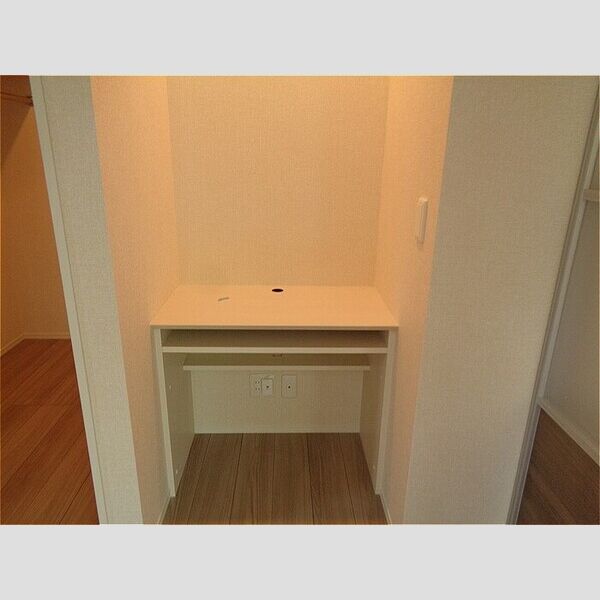 パークサイド205号室 ワークスペース