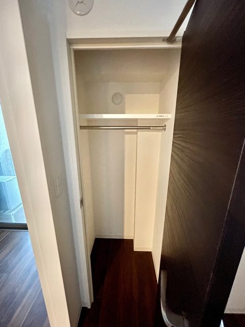 レジディア三軒茶屋Ⅲ9階 収納