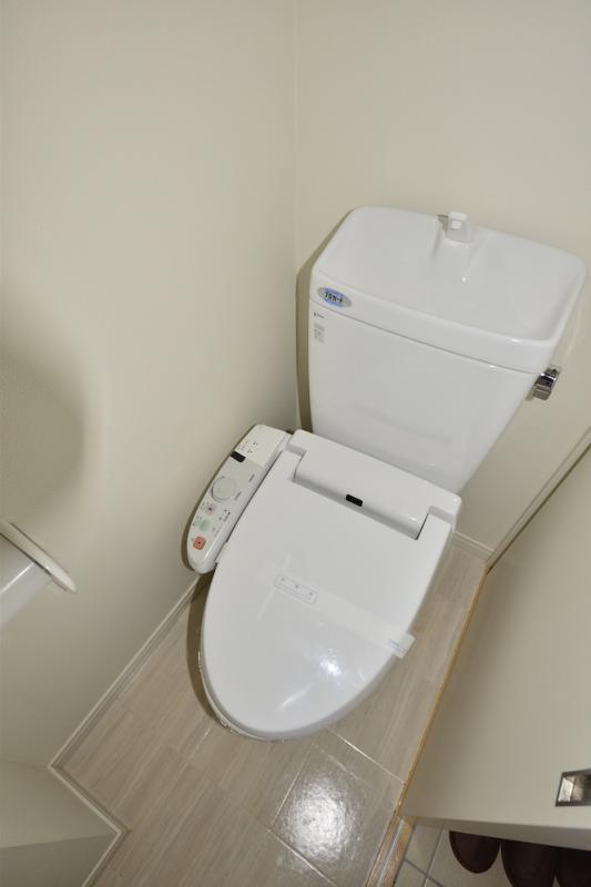 ルアンシナル4階 玄関