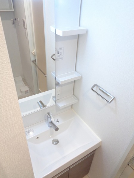 ＧＥＮＯＶＩＡ西川口509号室 同建物別部屋の参考画像