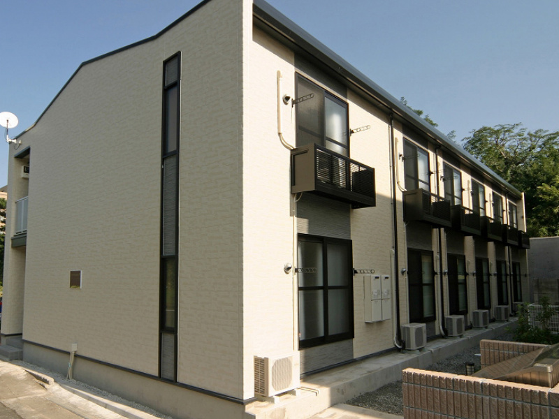 レオパレスホカリズ登戸の外観画像