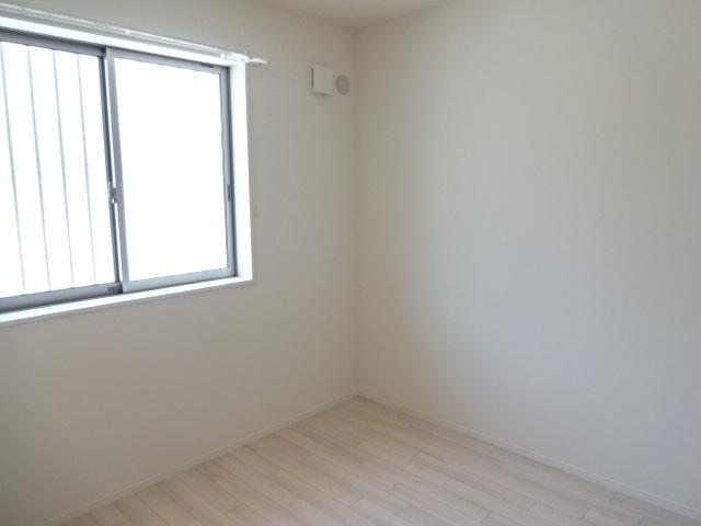 ニュークラリス 洋室（北側）（イメージ）