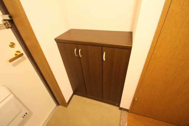 マ・メゾン若草4階 ※同タイプの写真です