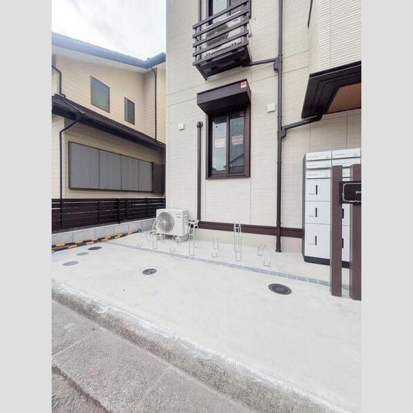 リエージュ102号室 周辺