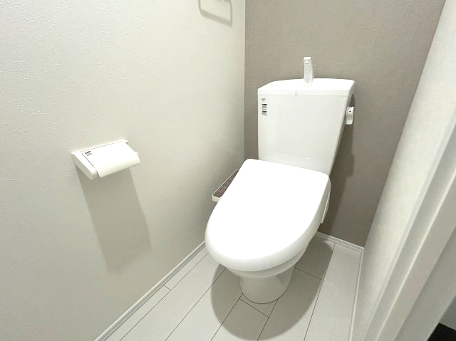 モンソレイユ方南町 トイレ