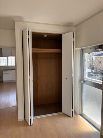 第二比堅マンション0101号室 収納