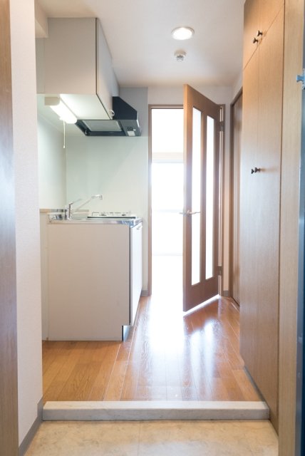 スカイコートヌーベル早稲田 玄関