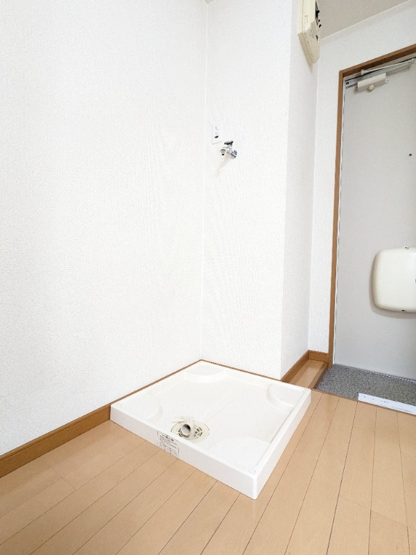 アリエスビル3階 同建物別部屋の参考画像