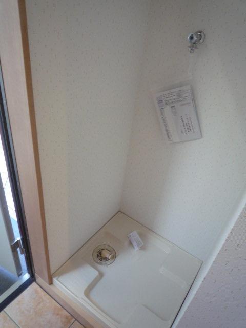 ルーブル国分寺1階 収納