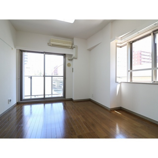 プレール目黒リバーサイド リビング