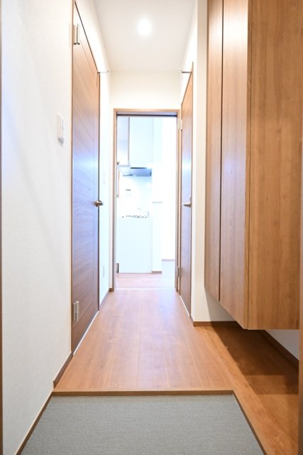 ルミエール朝霞台 玄関