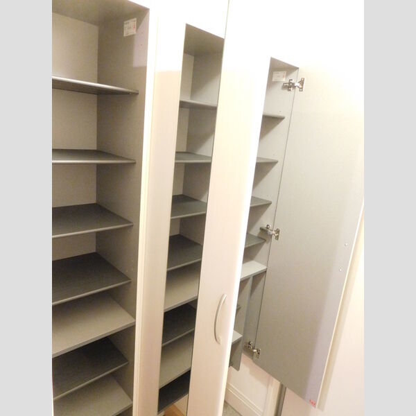 ローズスクエア府中 玄関