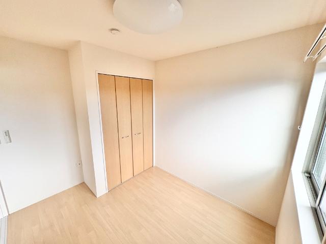 ローズ　ジャルダン 寝室