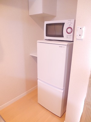 レオネクスト初111号室 電子レンジ・冷蔵庫などの家電付き