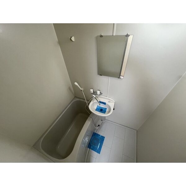 ロイヤルエモンド藤沢0103号室 お風呂