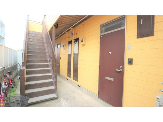 アバイドハウス エントランス