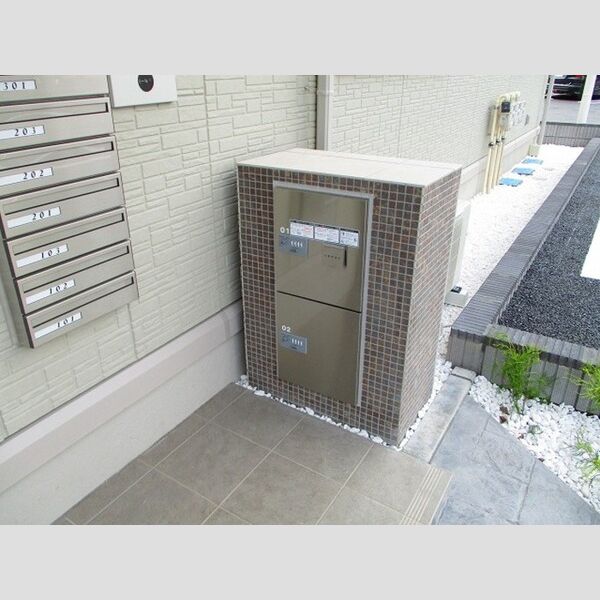 ディアコート 宅配BOX