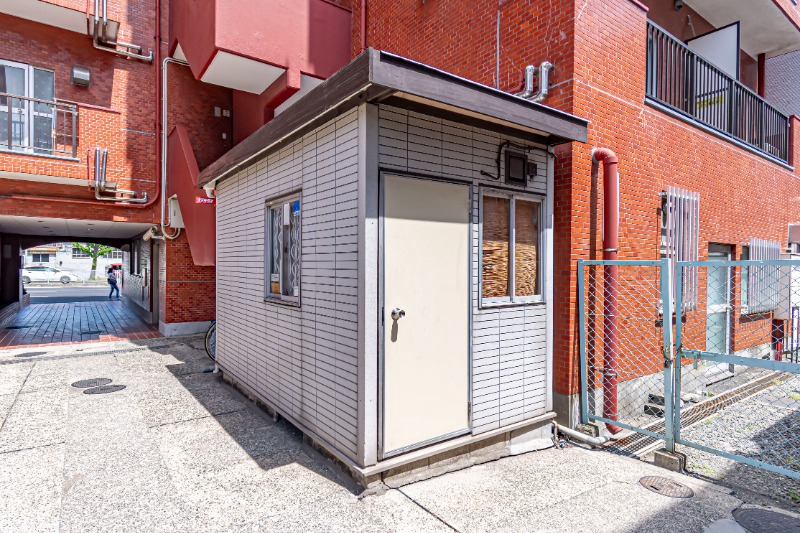 ライオンズマンション西横浜第16階 管理人室