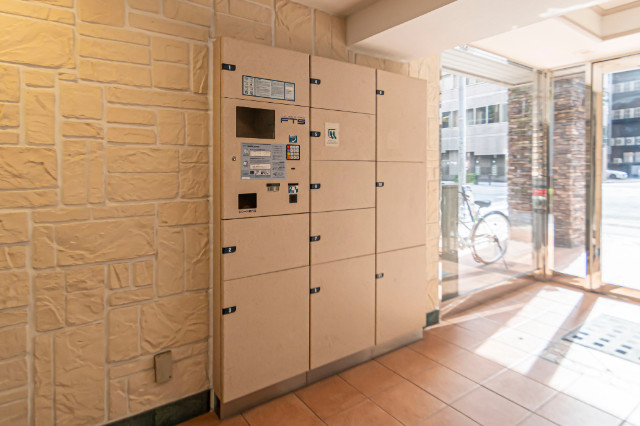 ガラ･ステーション東日本橋12階 宅配ボックス