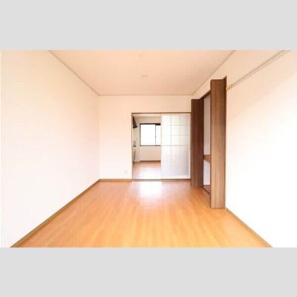 セジュール東初石　Ⅲ202号室 洋室6帖