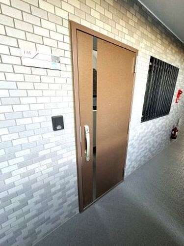 ライオンズマンション調布国領 玄関外観