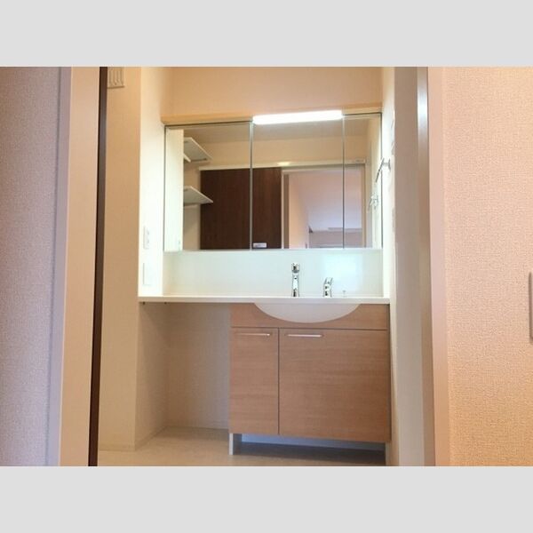 コントレール ミラー収納もあります