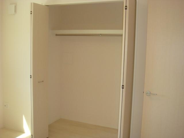 レ・セーナ202号室 洋室　クローゼット