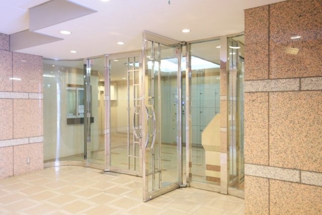 ザ・プラザオーベル白山 エントランス