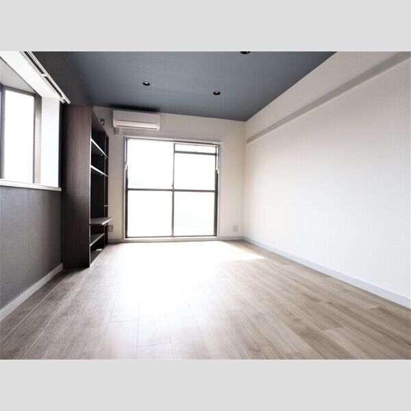 クリスタルハイツ相模台 洋室