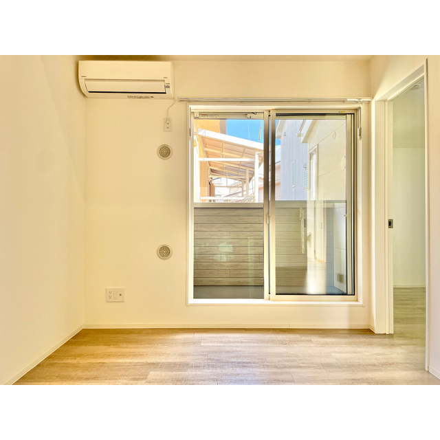 モナ・ローベル203号室 ☆LDK9.5帖