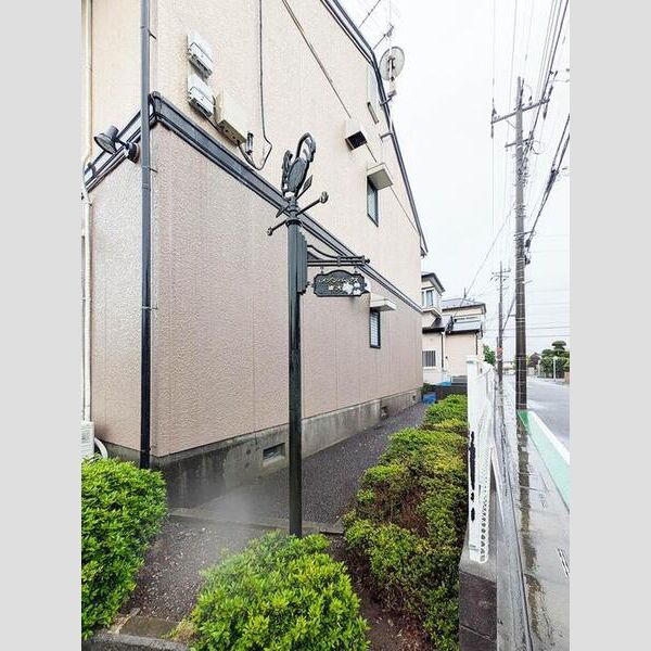 メゾンパークス東大宮202号室 エントランス