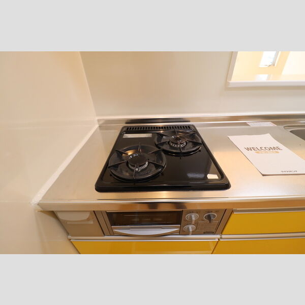 バラディー伏見107号室 グリル付き2口コンロ