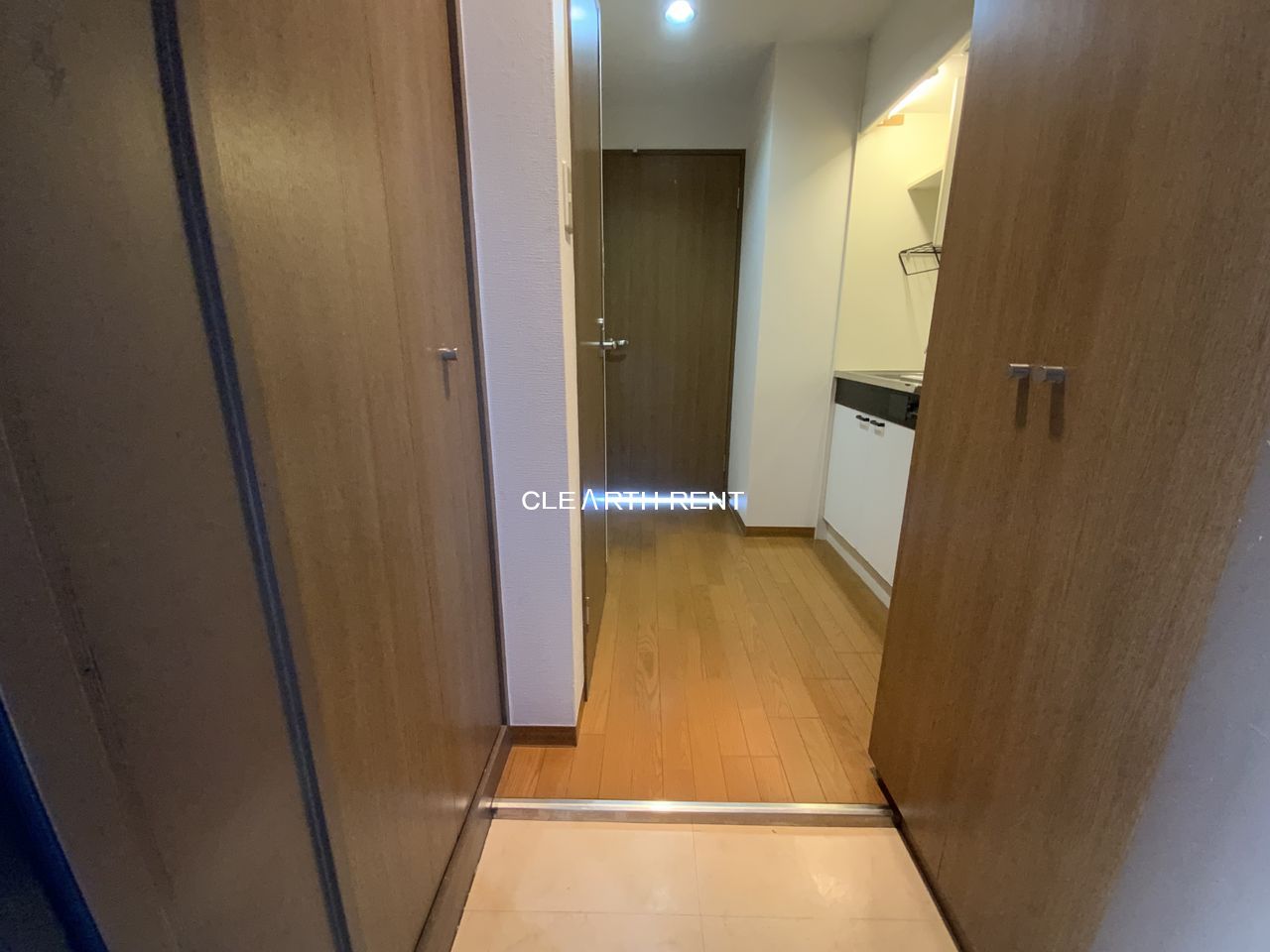 菱和パレス明大前 玄関