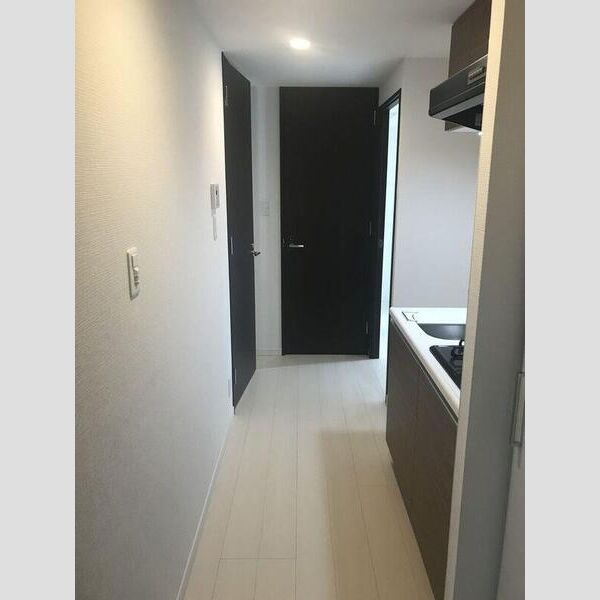 S-RESIDENCE日本橋浜町 玄関