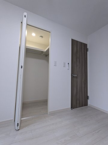 グランピア四谷0204号室 収納